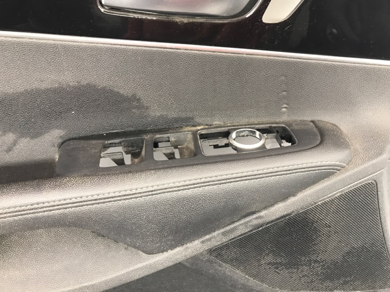 Карта двери передняя левая SORENTO UM 14- 2.2