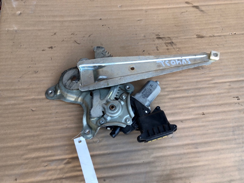 Стеклоподъемник задний левый TOYOTA CAMRY 40 06-11 Седан 2AZFE