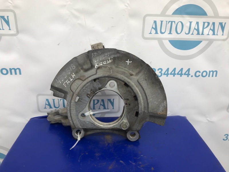 Запчасть кулак поворотный передний левый SUZUKI KIZASHI 09-14 45150-57L00 Б/У Кулак поворотный передний левый SUZUKI KIZASHI 09-14 45150-57L00 Б/У