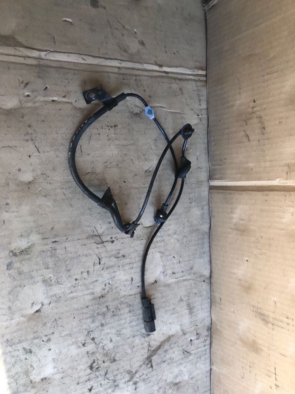 Датчик ABS задний правый MITSUBISHI LANCER X 10 15-17 2016 Седан 2.0 4670A580 Б/У