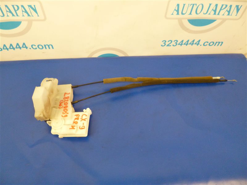 Замок двери передний правый MAZDA CX-9 06-16 2007 Внедорожник 3.5 TD11-58-310D Б/У