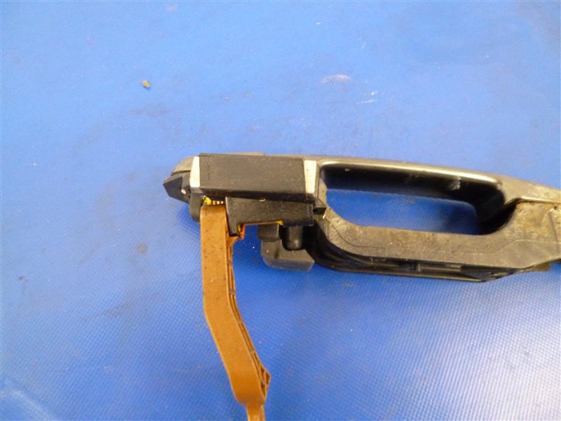 Ручка двери наружная задняя левая COROLLA 150 06-13