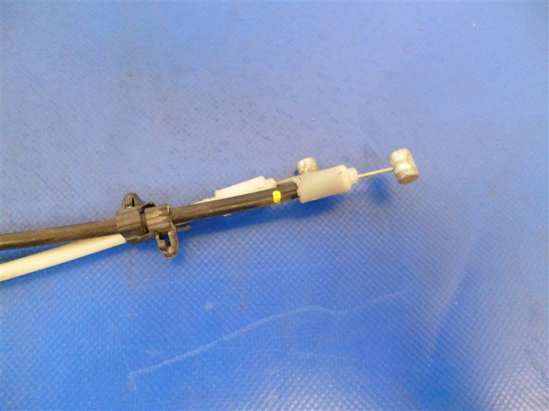 Замок двери передний правый SPORTAGE KM 04-10 Замок двери передний правый SPORTAGE KM 04-10