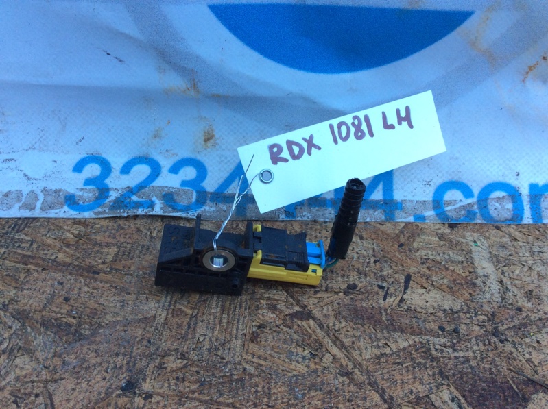Запчасть датчик удара левый ACURA RDX 12-19 2014 Внедорожник 3.5 77970-T0A-J01 Б/У Датчик удара левый ACURA RDX 12-19 2014 Внедорожник 3.5 77970-T0A-J01 Б/У