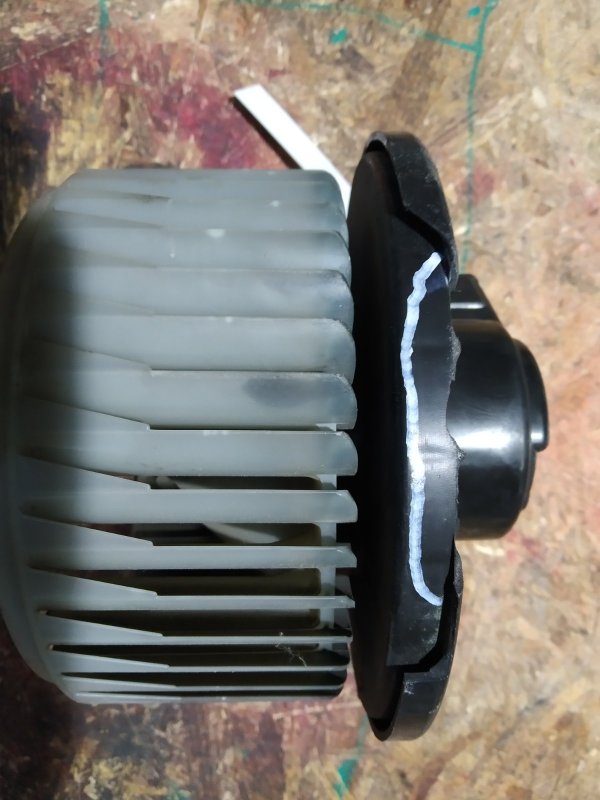 Моторчик печки SUBARU OUTBACK 03-09 BP