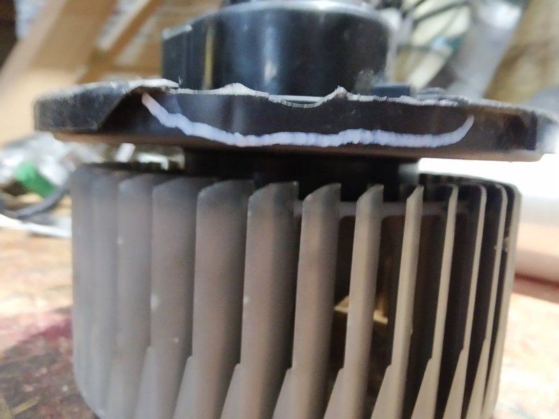 Моторчик печки OUTBACK 03-09 BP