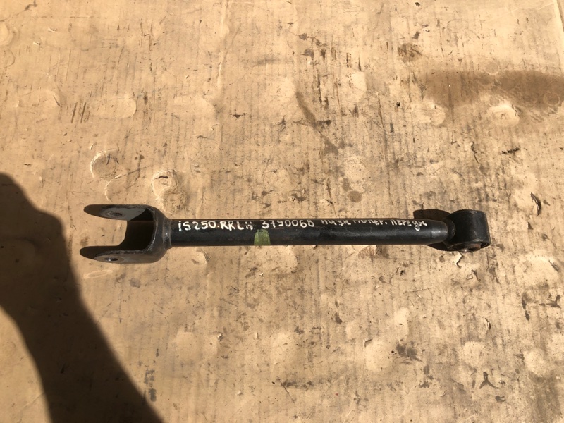 Запчасть рычаг задней подвески продольный LEXUS IS250/350 05-13 2010 Седан 2.5 48710-53020 Б/У Рычаг задней подвески продольный LEXUS IS250/350 05-13 2010 Седан 2.5 48710-53020 Б/У