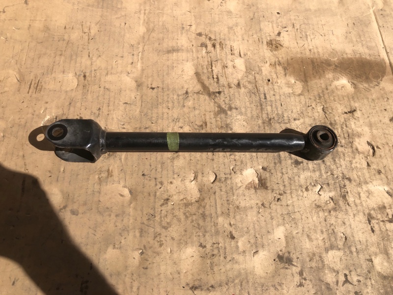 Рычаг задней подвески продольный IS250/350 05-13 2010 Седан 2.5 Рычаг задней подвески продольный IS250/350 05-13 2010 Седан 2.5