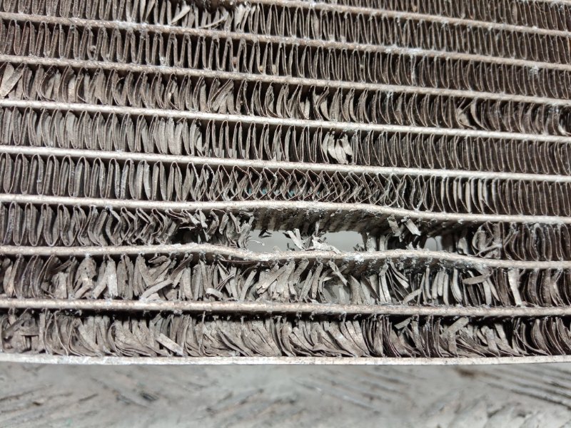 Радиатор кондиционера CX-7 06-12