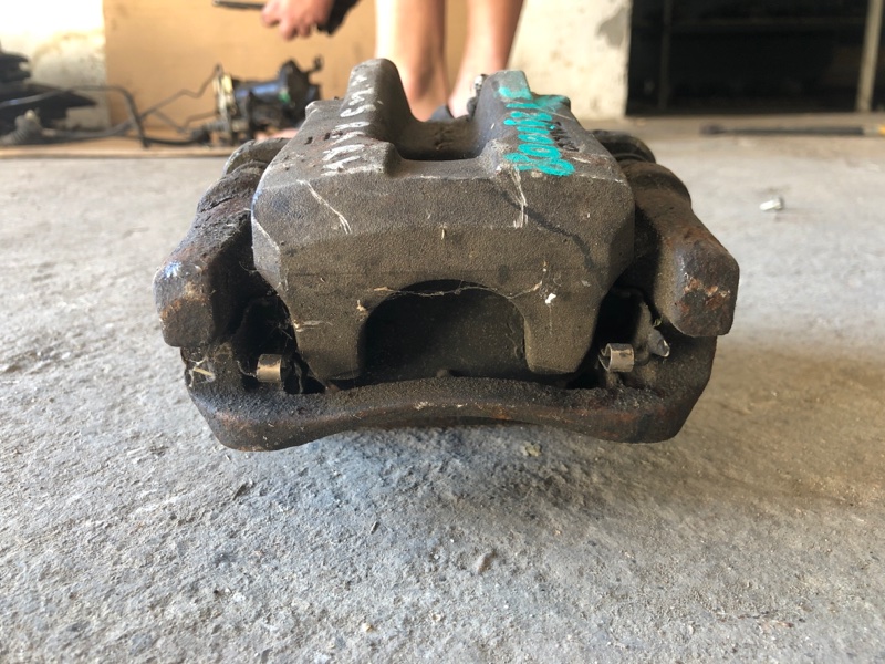 Суппорт тормозной задний правый PRIUS - 30 09-17 Суппорт тормозной задний правый PRIUS - 30 09-17