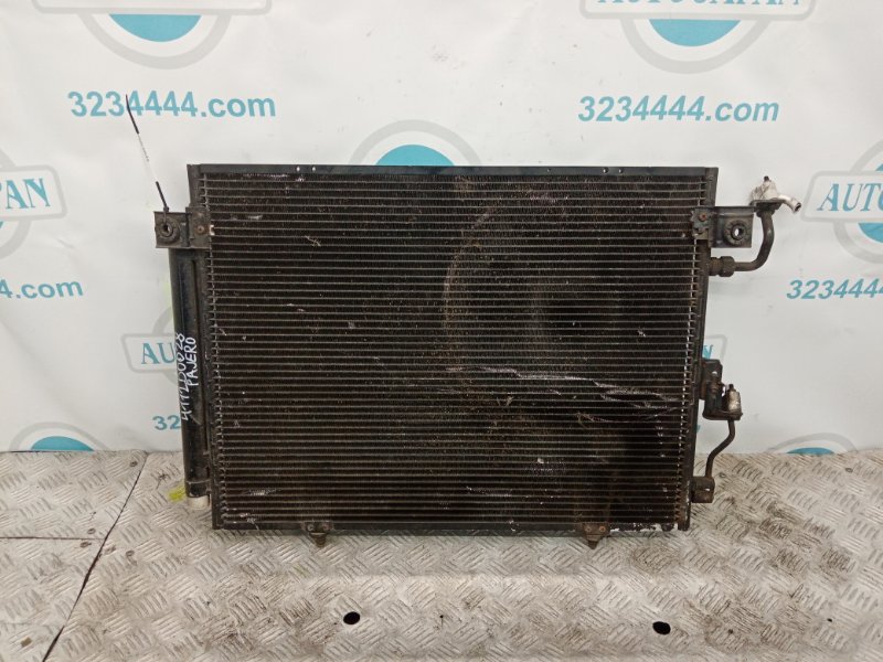 Радиатор кондиционера MITSUBISHI PAJERO 99-06