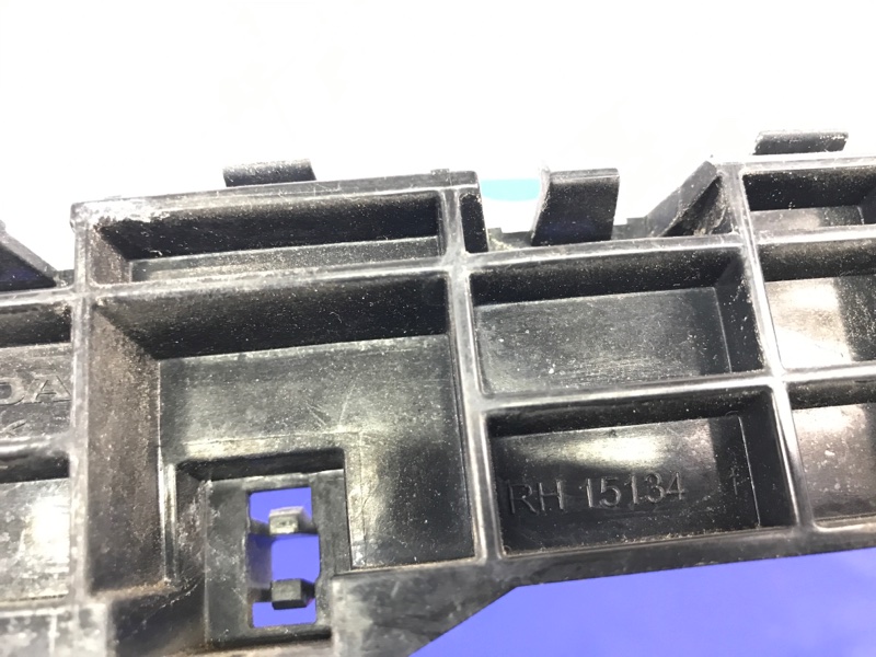 Кронштейн переднего бампера передний правый ACURA MDX (YD3) 13-21 Внедорожник 3.5