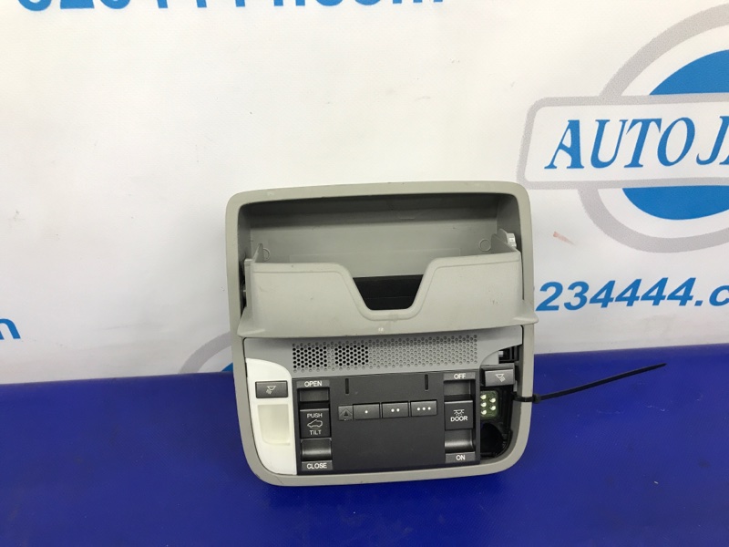 Плафон салона MDX (YD3) 13-21 2013 Внедорожник 3.5 Плафон салона MDX (YD3) 13-21 2013 Внедорожник 3.5