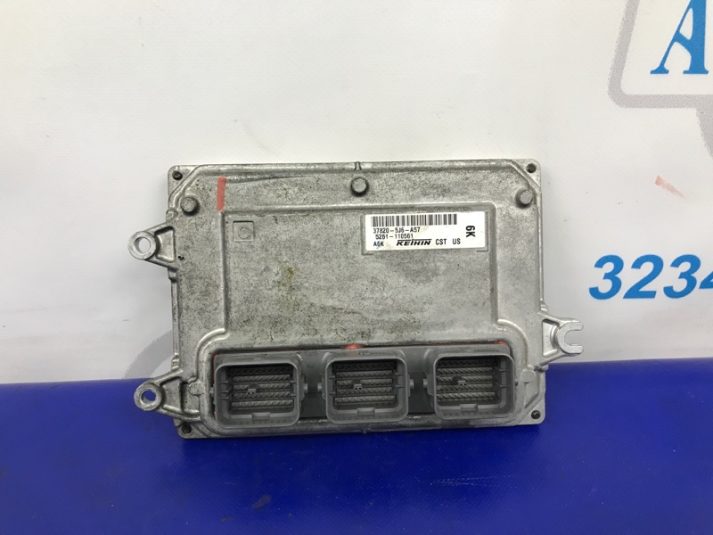 Запчасть блок управления двигателем ACURA MDX (YD3) 13-21 2013 Внедорожник 3.5 37820-5J6-A59 Б/У Блок управления двигателем ACURA MDX (YD3) 13-21 2013 Внедорожник 3.5 37820-5J6-A59 Б/У