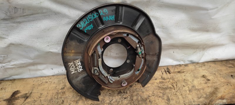 Запчасть тормозной механизм правый ACURA MDX (YD2) 06-13 2008 YD2 3.7 J37A1 43110-STX-A01 Б/У Тормозной механизм правый ACURA MDX (YD2) 06-13 2008 YD2 3.7 J37A1 43110-STX-A01 Б/У