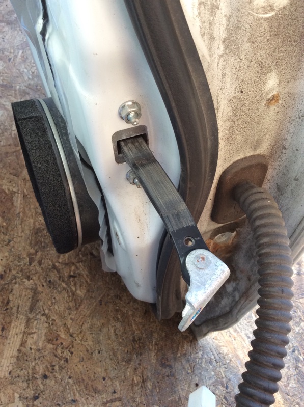 Ограничитель двери задний левый SUBARU IMPREZA 07-11 GE/GH 2011 Седан 2.5 62124FG002 Б/У