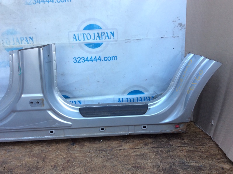 Стойка кузова средняя левая SORENTO UM 14- 2016 Внедорожник 2.4