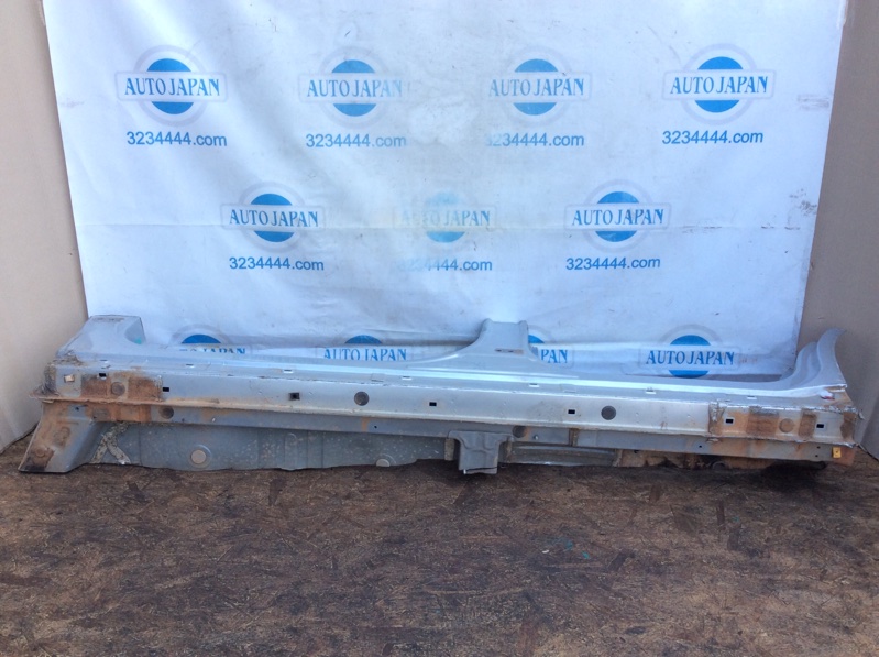 Стойка кузова средняя левая SORENTO UM 14- 2016 Внедорожник 2.4