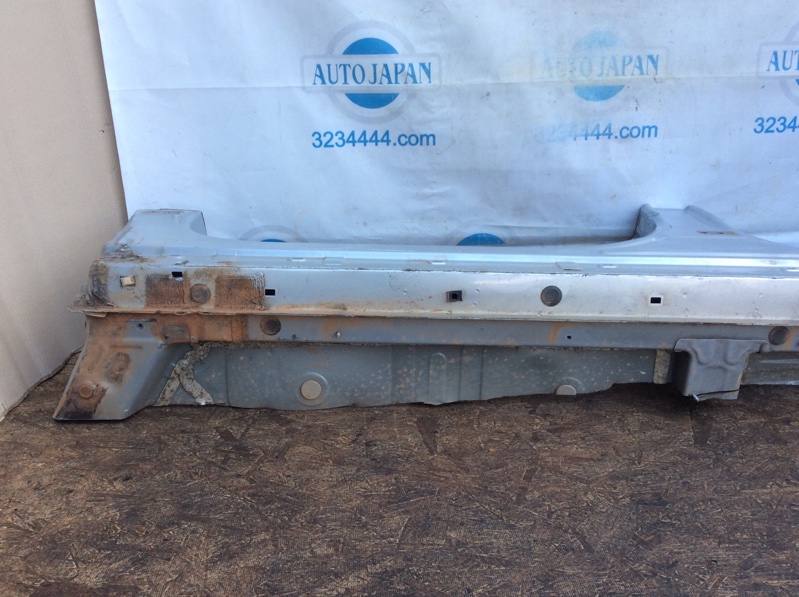 Стойка кузова средняя левая SORENTO UM 14- 2016 Внедорожник 2.4