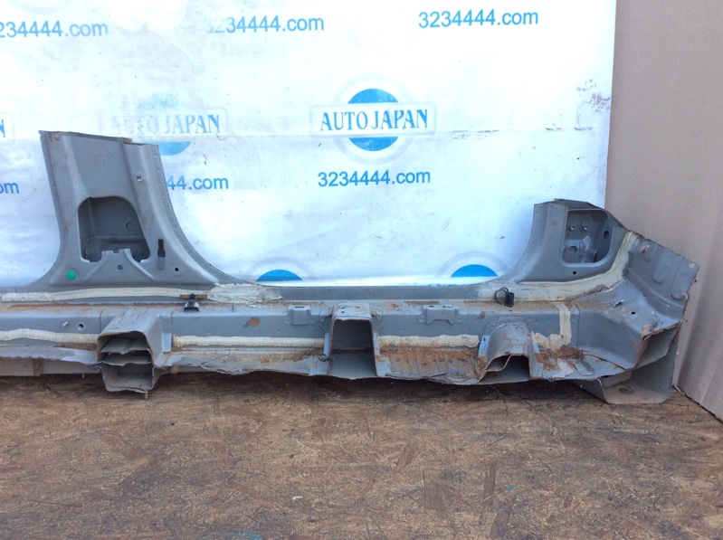 Стойка кузова средняя левая SORENTO UM 14- 2016 Внедорожник 2.4