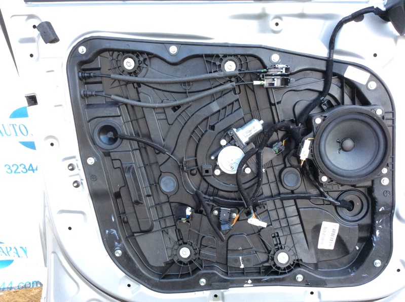 Запчасть стеклоподъемник передний левый KIA SORENTO UM 14- 2016 Внедорожник 2.4 82471-C6000 Б/У Стеклоподъемник передний левый KIA SORENTO UM 14- 2016 Внедорожник 2.4 82471-C6000 Б/У