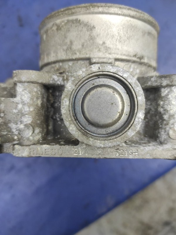 Дроссельная заслонка правая INFINITI G25/G35/G37/Q40 06-14 3.5