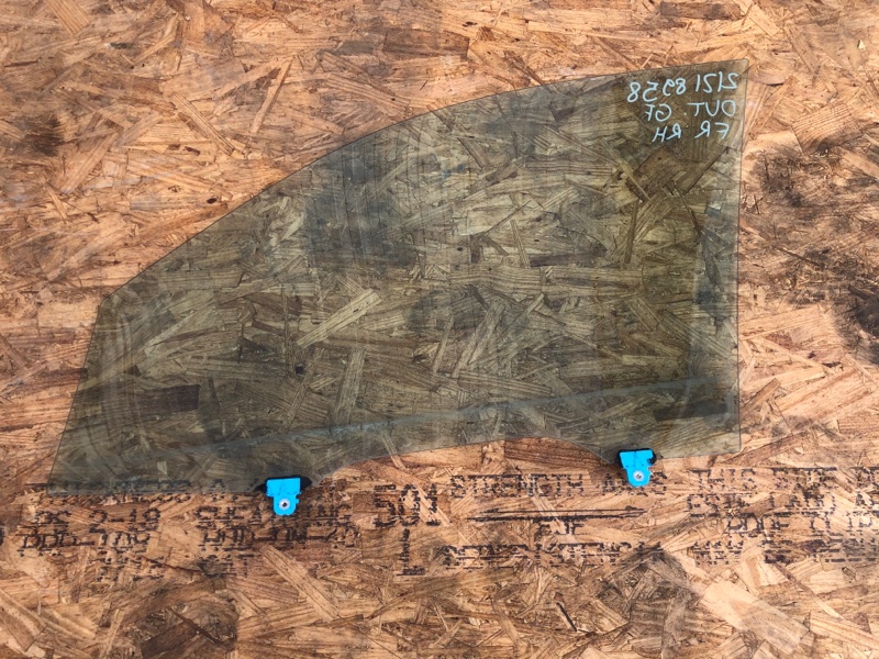 Стекло двери переднее правое MITSUBISHI OUTLANDER GF 12- Стекло двери переднее правое MITSUBISHI OUTLANDER GF 12-