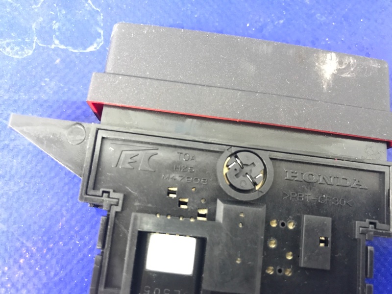 Кнопка аварийной сигнализации RDX 12-19 2014 Внедорожник 3.5