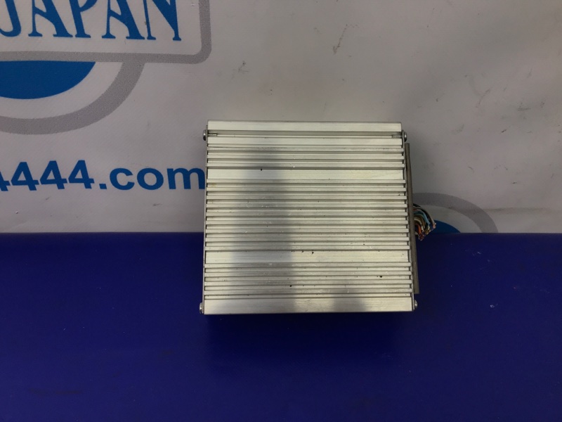 Запчасть усилитель звука ACURA RDX 12-19 2014 Внедорожник 3.5 39186-TX4-A11 Б/У Усилитель звука ACURA RDX 12-19 2014 Внедорожник 3.5 39186-TX4-A11 Б/У