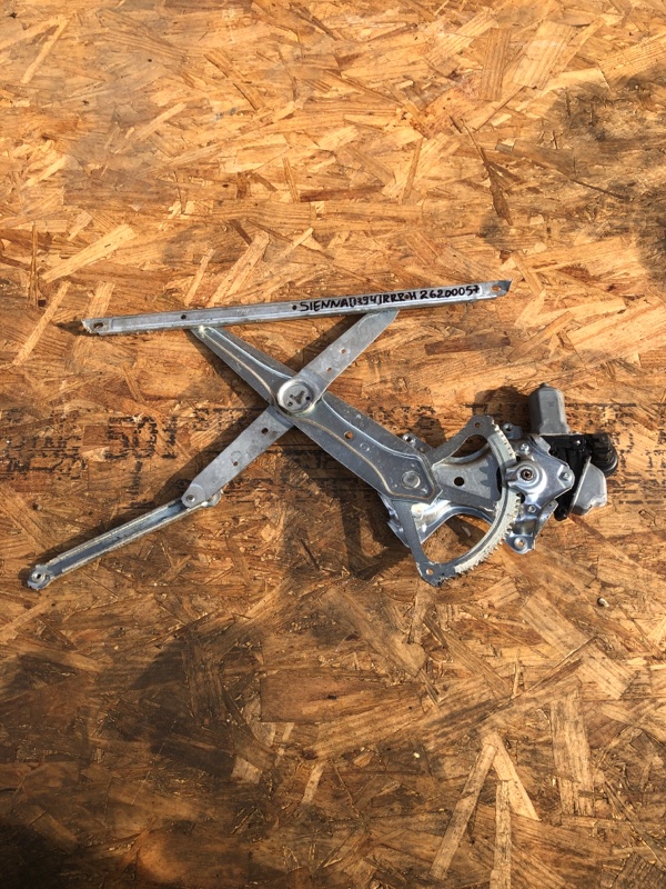 Запчасть стеклоподъемник задний правый TOYOTA SIENNA 11-16 2013 GSL30 3.5 2GR-FE 69803-08020 Б/У Стеклоподъемник задний правый TOYOTA SIENNA 11-16 2013 GSL30 3.5 2GR-FE 69803-08020 Б/У
