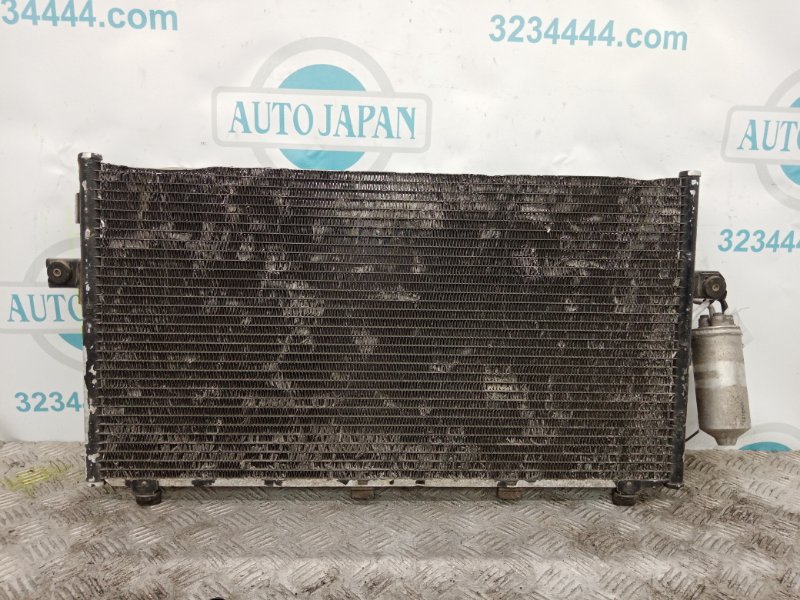 Радиатор кондиционера NISSAN MAXIMA A33 99-02 92110-2Y000 Б/У