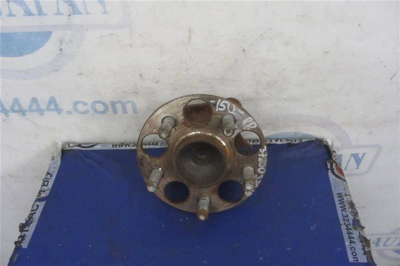 Ступица задняя TOYOTA COROLLA 150 06-13 42450-12090 Б/У