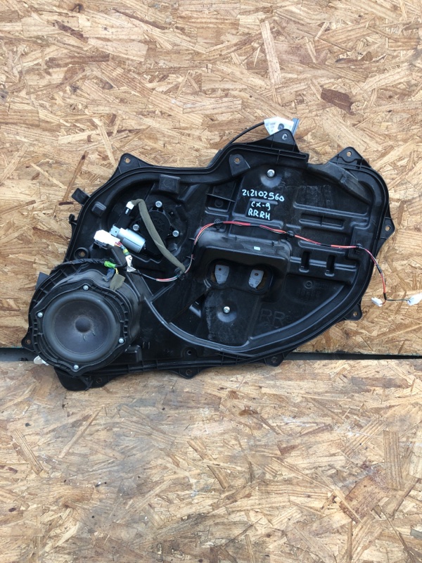 Стеклоподъемник задний правый MAZDA CX-9 06-16 2010 Внедорожник 3.7 TD11-72-590A Б/У