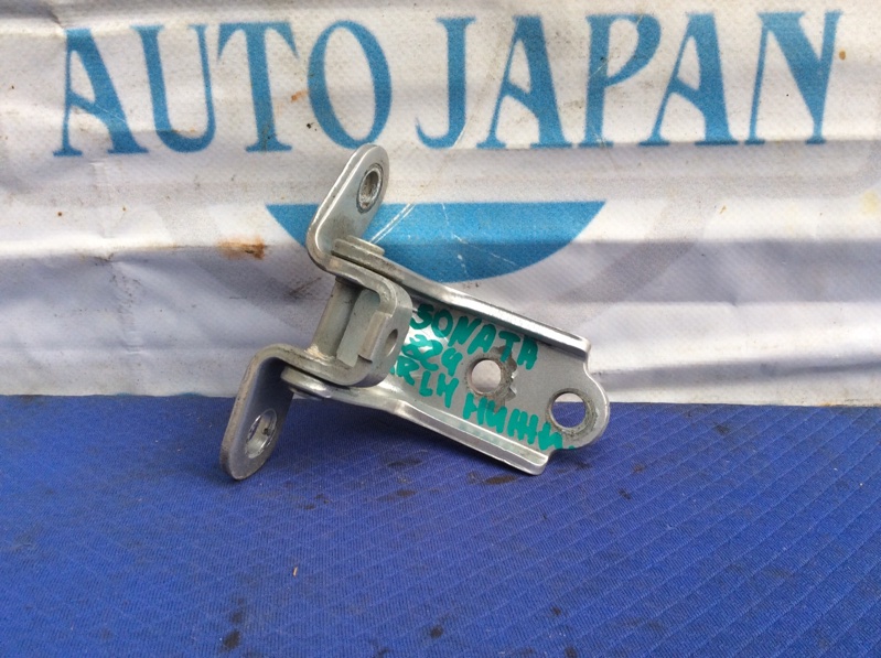 Петля двери нижняя задняя левая HYUNDAI SONATA LF 2014- 2017 Седан 2.4 79320-2E000 Б/У