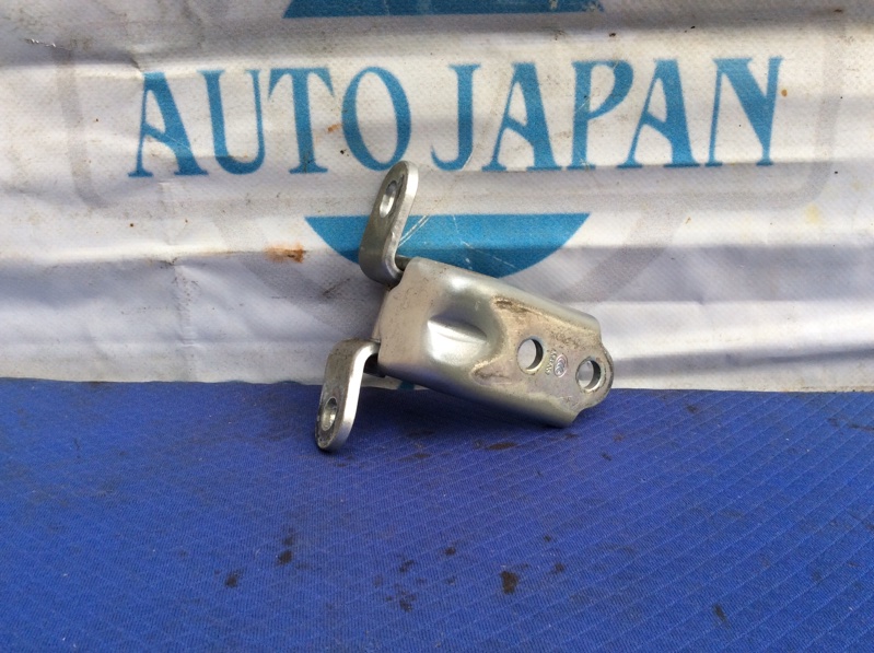 Петля двери нижняя задняя левая HYUNDAI SONATA LF 2014- Седан 2.4