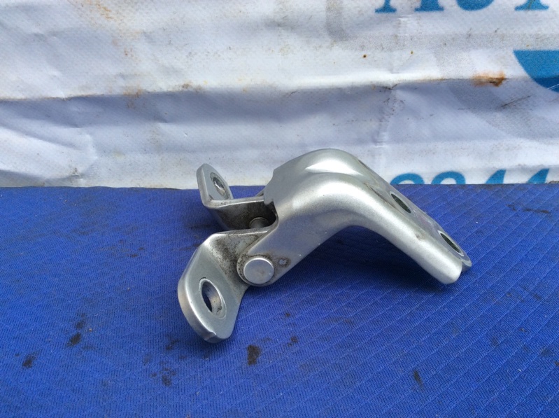 Петля двери нижняя задняя правая SONATA LF 2014- 2017 Седан 2.4 Петля двери нижняя задняя правая SONATA LF 2014- 2017 Седан 2.4