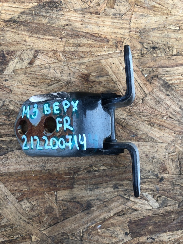 Запчасть петля двери верхняя передняя правая MAZDA 3 BL 09-13 2013 Седан 2.0 F151-58-210C Б/У Петля двери верхняя передняя правая MAZDA 3 BL 09-13 2013 Седан 2.0 F151-58-210C Б/У