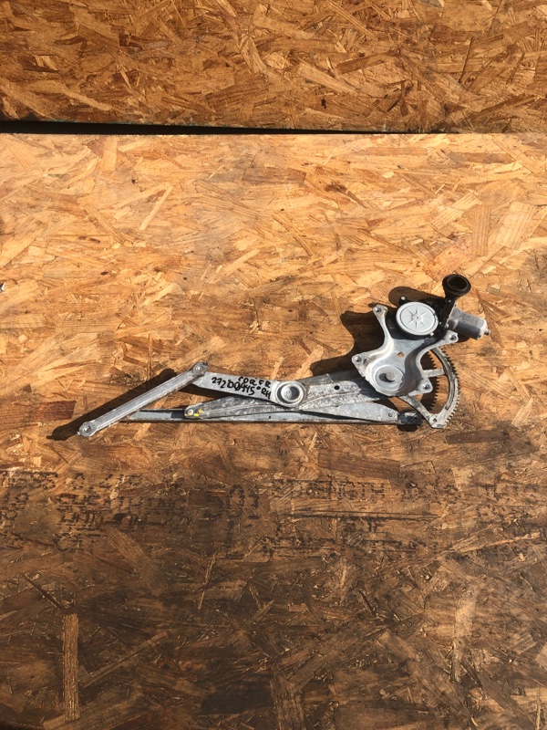 Запчасть стеклоподъемник передний правый TOYOTA COROLLA 150 06-13 69801-02170 Б/У Стеклоподъемник передний правый TOYOTA COROLLA 150 06-13 69801-02170 Б/У