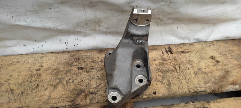 Кронштейн двигателя задний MDX (YD2) 06-13 2008 YD2 3.7 J37A1