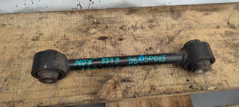 Рычаг задней подвески поперечный нижний задний левый ACURA MDX (YD2) 06-13 2008 YD2 3.7 J37A1 04523-STX-000 Б/У