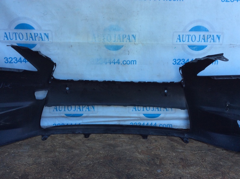 Бампер передний передний GS 12- Седан