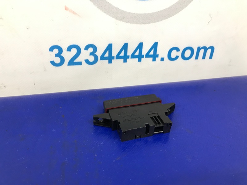 Кнопка аварийной сигнализации RDX 12-19 2012 Внедорожник 3.5 Кнопка аварийной сигнализации RDX 12-19 2012 Внедорожник 3.5