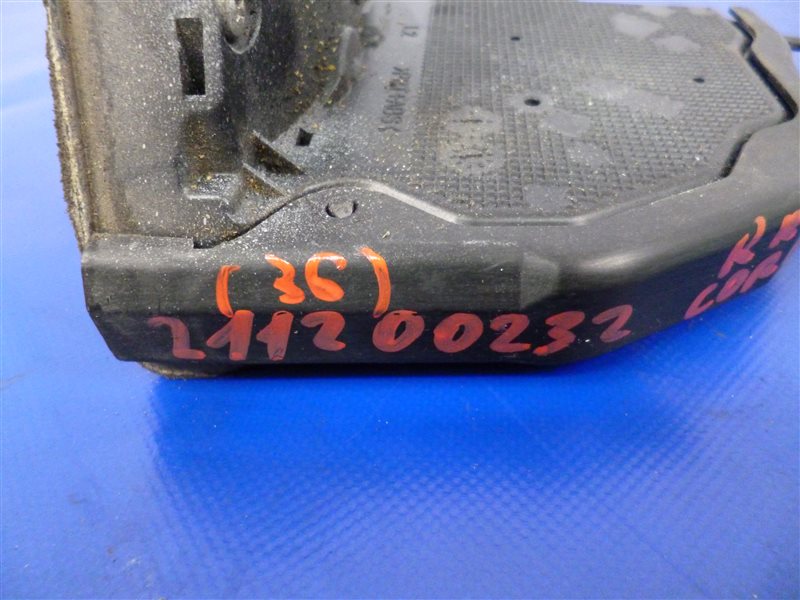 Замок двери задний левый COROLLA 150 06-13 Замок двери задний левый COROLLA 150 06-13