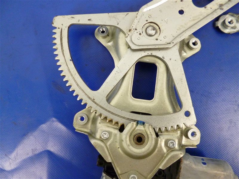 Стеклоподъемник передний правый LEXUS GS350 GS300 05-11 Седан 3.5