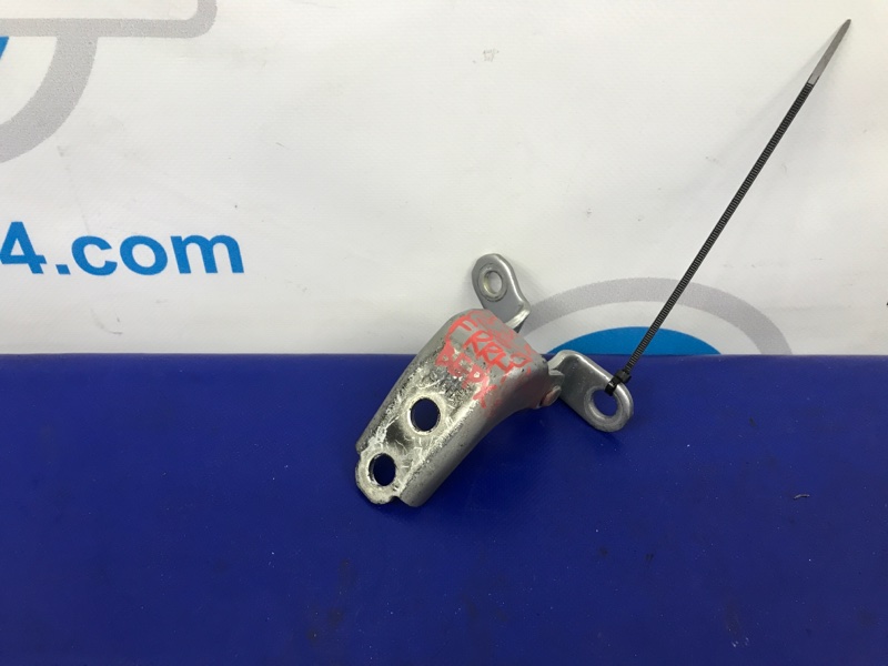 Петля двери верхняя передняя правая HONDA ACCORD CU8 / TSX 08-14 Седан 2.4