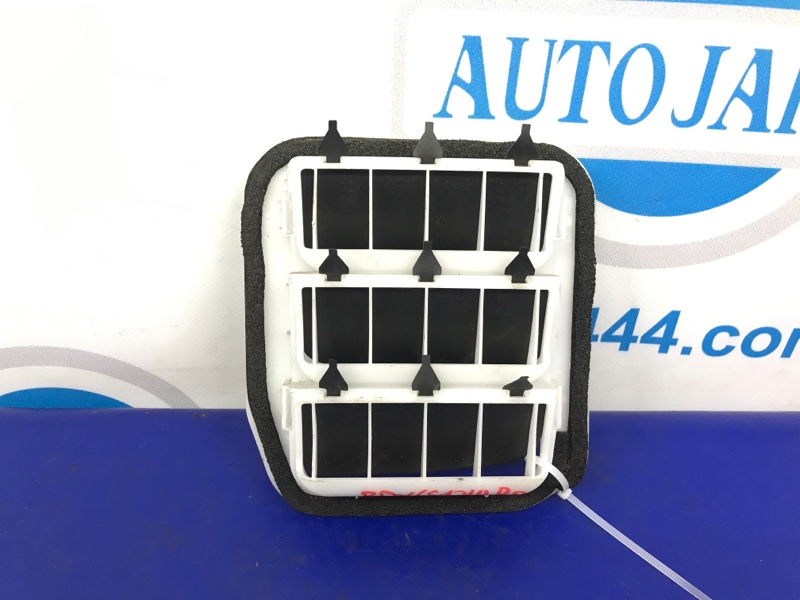 Клапан вентиляции салона задний правый RDX 12-19 2014 Внедорожник 3.5 Клапан вентиляции салона задний правый RDX 12-19 2014 Внедорожник 3.5