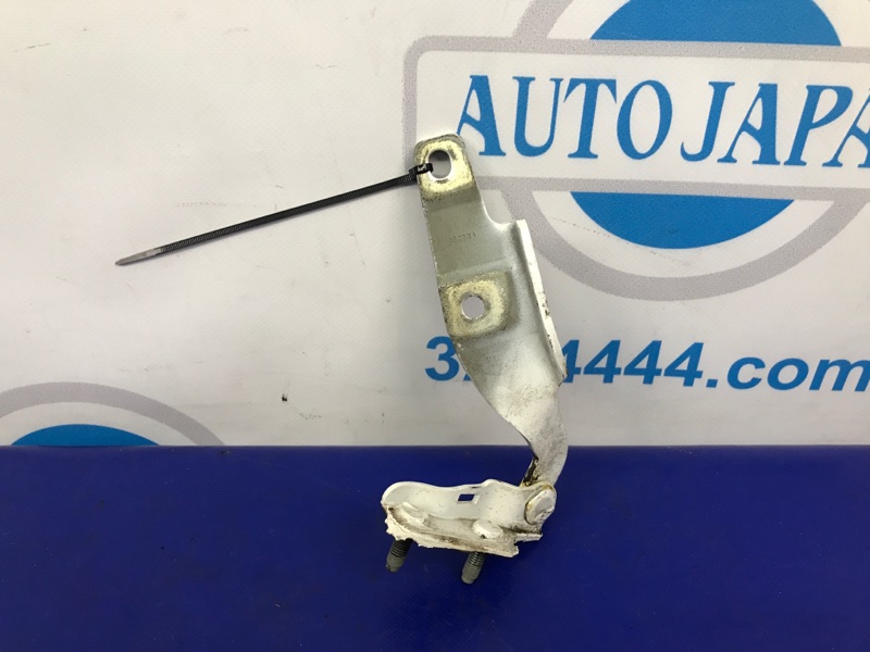 Петля крышки багажника задняя правая ACURA RDX 12-19 2014 Внедорожник 3.5 68210-TX4-A00ZZ Б/У