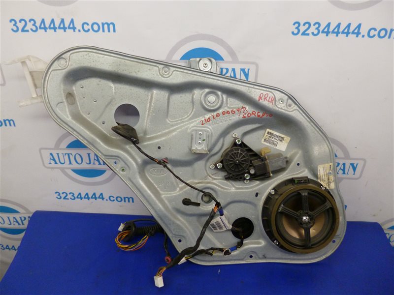 Запчасть стеклоподъемник задний левый KIA SORENTO XM 09-14 2012 Внедорожник 3.5 83401-2P000 Б/У Стеклоподъемник задний левый KIA SORENTO XM 09-14 2012 Внедорожник 3.5 83401-2P000 Б/У