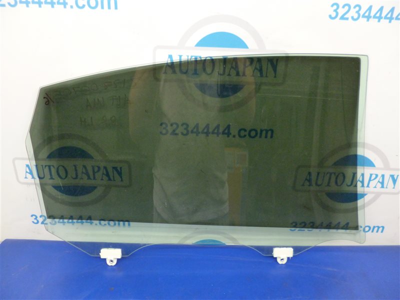 Стекло двери заднее левое ALTIMA L33 12-18 L33