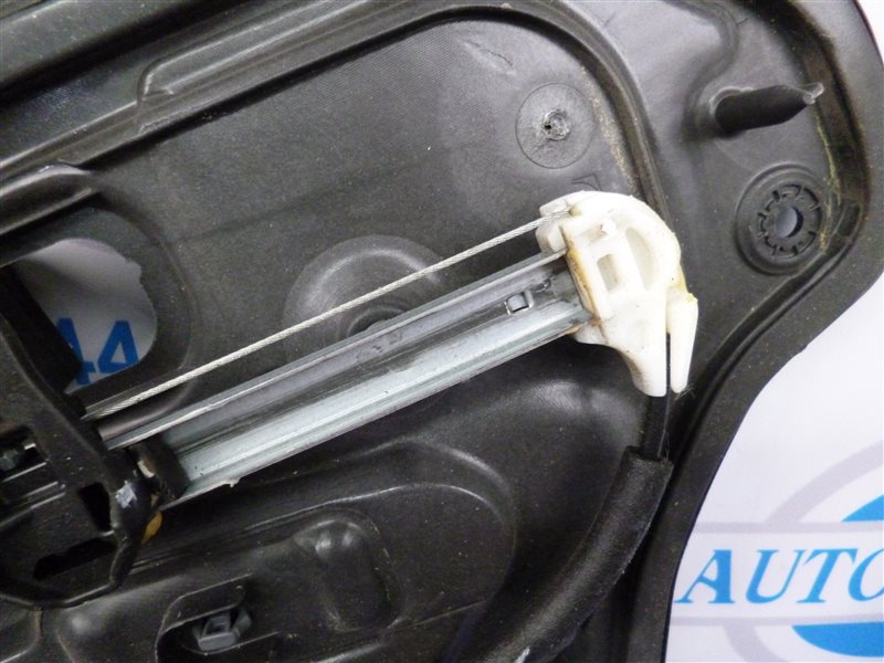 Стеклоподъемник задний левый CX-5 (KE) 11-17 2013 Внедорожник 2.0